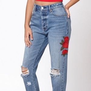 PacSun Mom Jeans Embroidered
